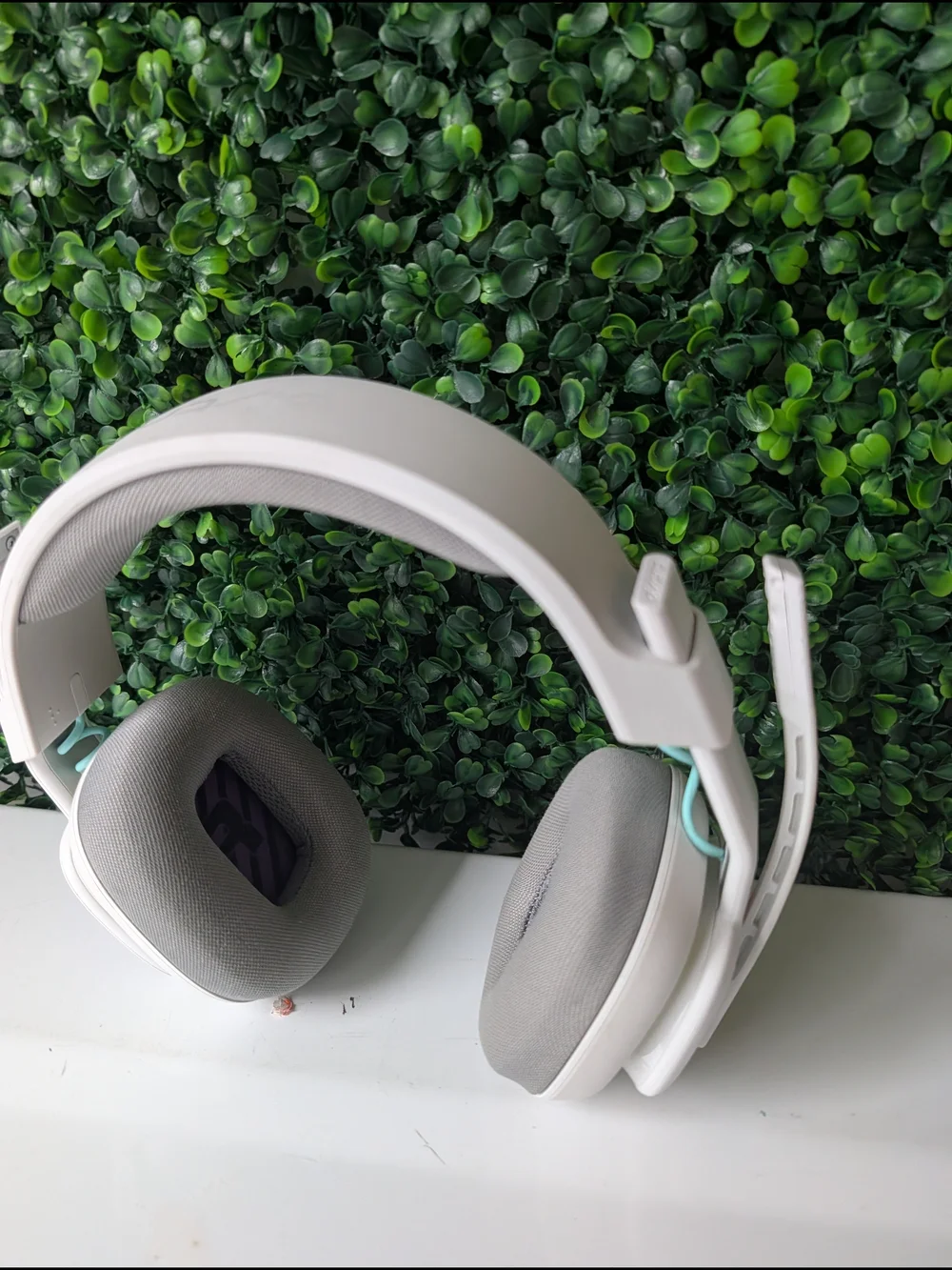 Astro A10 Wired Over-Ear Gaming Headset White/Gray with Boom Microphone